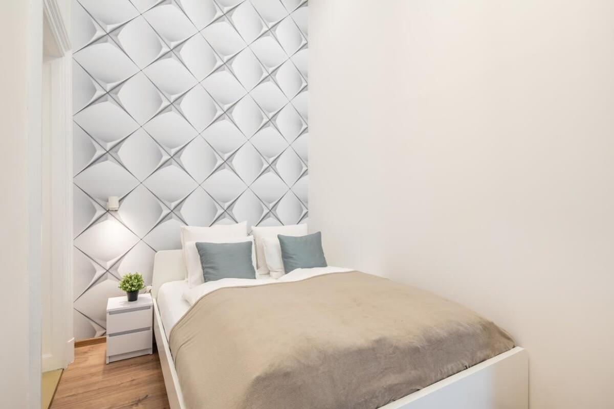 Full Comfort, 4 Bedrooms In The Heart Of The Budapeszt